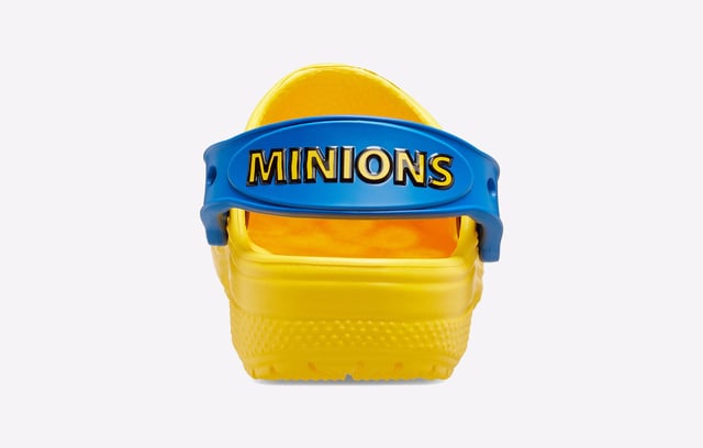 Real Fun Shoes For Real Fun Kids. A decade after their introduction, the Minions are still popular no matter how old or young. Crocs Fun Lab styles feature original character-rich graphics resulting in more fun for the little ones.
-Uppers featuring Minions graphics where kids can interact with them
-Pivoting heel straps for a more secure fit
-Croslite foam for support and comfort
-Iconic Crocs Comfort: Lightweight. Flexible. 360-degree comfort.