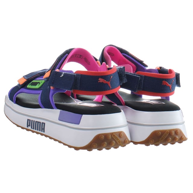 Fly as can be, the Rider Game On Sandals take inspiration from '70s running sneakers. With pops of colour throughout and high-end RIDER FOAM cushioning in the midsole, these sandals spice up any outfit.