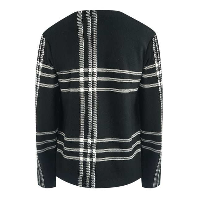 Fred Perry White Tartan Black Jumper. Stand out from the crowd with this Fred Perry Black Jumper, this jumper which is made in China shows a bold branded logo on the right chest. This pullover is trimmed with ribbed cuffs and hemline. Fred Perry jumper in black jumper perfect to wear in any season. 50% Acrylic, 50% Wool, Waist and Sleeve Endings. Round Neck, Logo On Right Chest. Regular Fit, Fits True To Size, Laurel Wreath Logo, Tartan Pattern. Style Code: K4545 102