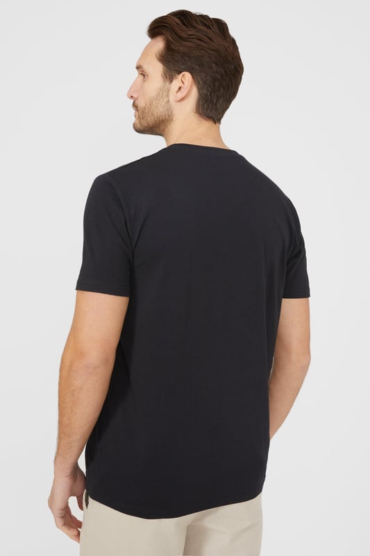 Cotton Crew Neck T-shirt. Consciously made from super-soft fabrics, look to this must-have crew T-shirt for men. Boasting short-cut sleeves, a comfortable neckline, and a tailored cut finish.