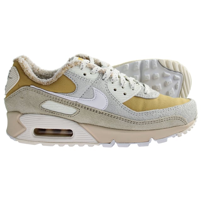 womens air max beige