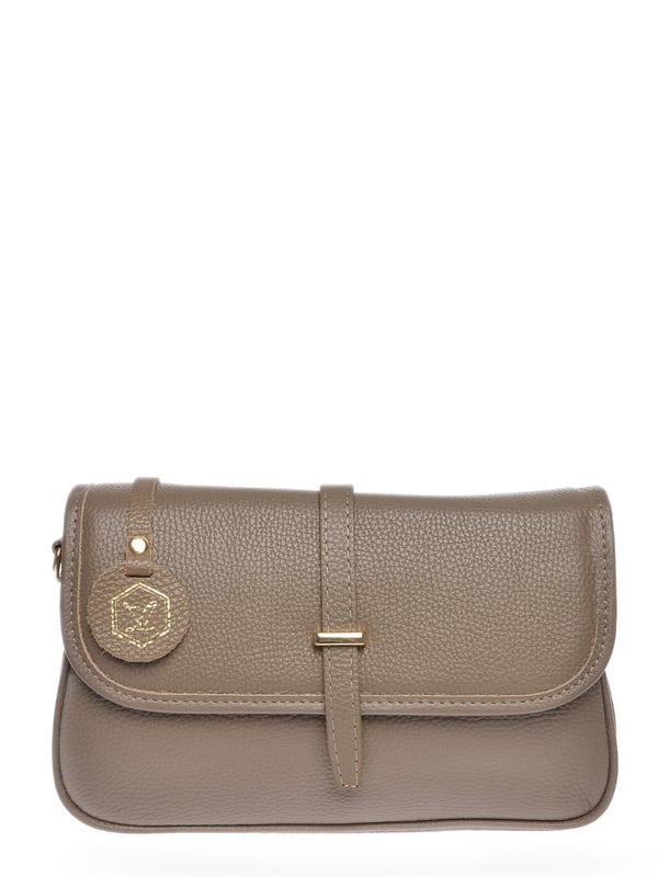 Bolso cruzado  
100% cuero de vaca  
Cierre superior con cremallera  
Solapa magnética frontal sobre cierre  
Bolsillo interno con cremallera  
Dimensiones: 17x25x7 cm  
Correa para el hombro: 120 cm ajustable  