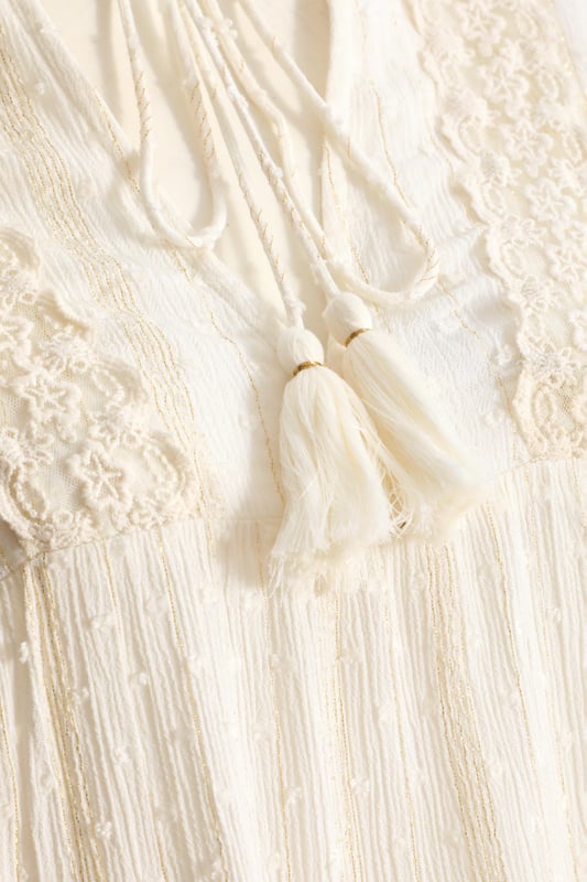 - Lace trim - Tie detailing - Long sleeves - Model height: 5' 7" - Model wears uk 8 / us 4 / eur 36 - Always check the care wash label. cool hand wash with mild detergent
