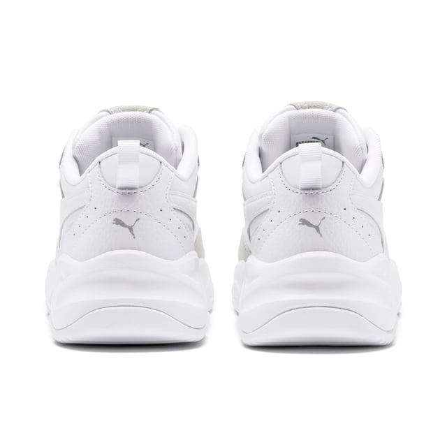 PRODUCT STORY The bulky silhouette on these female-first sneakers provides cushioning and comfort. The new fashion trainer Cilia Lux introduces a distinctive look and practical features that are sure to "light up" feminine footwear.