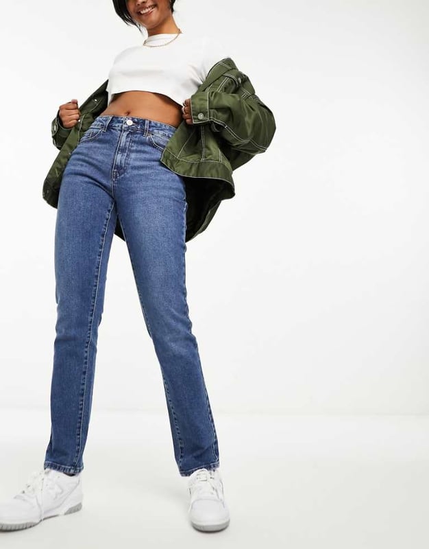 Jeans by Vila Everyday is a denim day Straight fit High rise Belt loops Functional pocketsSold By: Asos