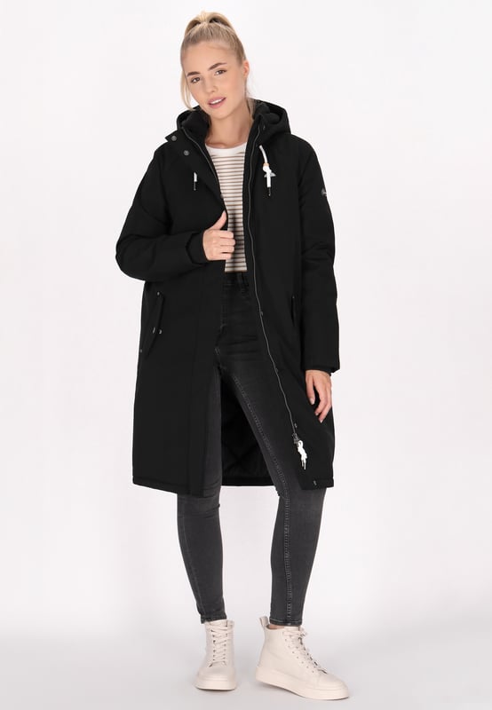Ontdek de ultieme winterparka ontworpen voor buitenavonturen. Deze wind- en waterdichte jas met comfortabele capuchon met trekkoorden en ritssluiting aan de voorkant is gemaakt van waterdicht materiaal met een waterdichtheid van 5000 mm. Dankzij functionele klepzakken en een opstaande kraag zorgt het voor warmte en stijl. Lange mouwen en aansluitende manchetten maken hem perfect voor elk onvoorspelbaar weer.  Winter parka