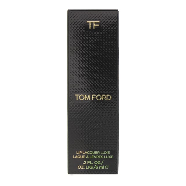 TOM FORD Lip Lacquer Luxe is an unique, moisture- and pigment-rich liquid lipstick. This smudge-free, transfer resistant, long wear formula offers intense, soft matte finish in 10 different colours.
