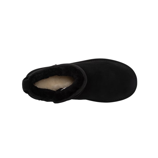 Aus Wooli Australia Sheepskin Classic Ultra Mini Boots Airlie Fashionable mini boot to stay up to date with the latest trends.
Soft premium genuine Australian Sheepskin wool lining.
Full leather Suede upper - Water Resistance.
Unique fully moulded insole with support - all sheepskin lined footbed - extremely comfortable.
Sustainably sourced and eco-friendly processed.
Rubber High-density EVA blend outsole - making it lighter, softer and more durable.
Double stitching and reinforced heel.
Sheepskin breathes allowing feet to stay warm in winter and cool in summer.