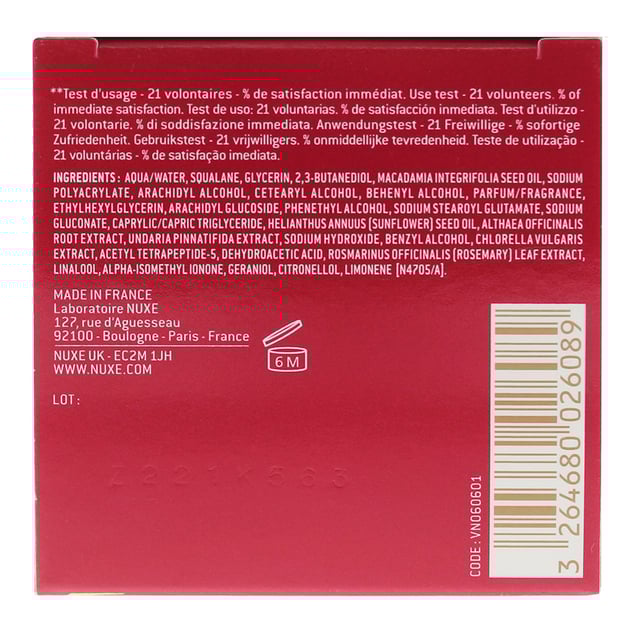 Enriched with Micro-Algae Oil cream helps to firm and smooth the skin, leaving it visibly younger and stronger.