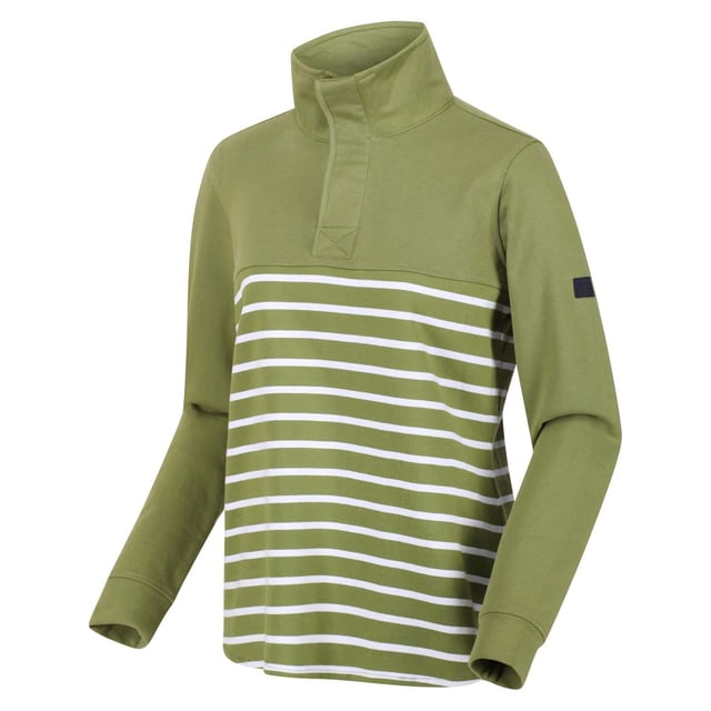 The Camiola ll women's fleece from Regatta is the perfect layer. The women's pullover fleece is made with Coolweave cotton fabric, providing a durable and comfortable fit. Pop over t-shirts for warmth on cooler days. Easy on-off wear, with flattering shaped hemline. Material: 60% Organic Cotton, 40% Polyester. Ref: RWA472P7Q.