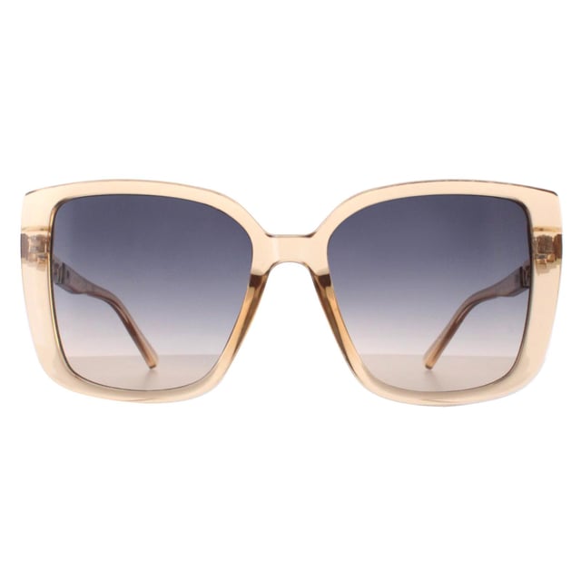 Las gafas de sol Guess GF0427 27W de cristal en degradado azul naranja pastel son una elegante montura cuadrada realzada por la marca Guess, una declaraciÃ³n de estilo atrevida a la par que sofisticada. Fabricadas con materiales de primera calidad, no sÃ³lo ofrecen un estilo incomparable, sino tambiÃ©n durabilidad y comodidad. Protege tus ojos de los rayos nocivos con lentes de protecciÃ³n UV sin comprometer la claridad ni la visiÃ³n. Tanto si se trata de un paseo tranquilo como de una elegante aventura urbana, estas gafas de sol redefinen la sofisticaciÃ³n, garantizando que irradies confianza y glamour a cada paso.