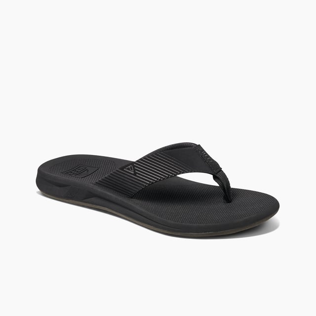 Whatever you’ve got going on, the Phantom II is ready. With a water friendly synthetic strap, a super soft padded jersey lining and a tough but light rubber sponge outsole, you can get there faster. Or take your time – whatever. Beach freely!