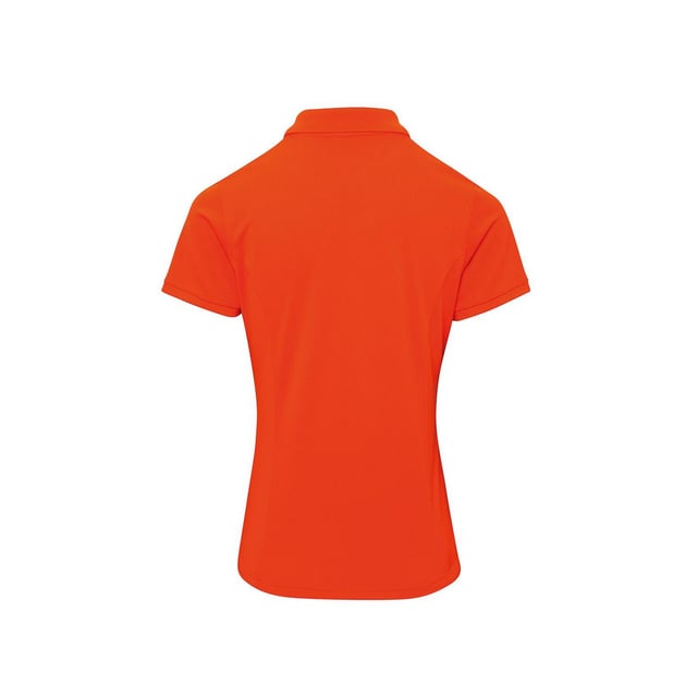 100% Polyester. Stof: Dubbele Piqué, Gebreid, Garen. Ontwerp: Eenvoudig. Halsuitsnijding: Gebreid, Geribd, Omgeslagen Kraag. Manchet: Gebreid, Geribd. Mouwtype: Korte mouwen. Hem: Tweelingnaaldsteek. Stoftechnologie: Coolchecker, CoolPlus, kreukherstellend, vochtafvoerend, sneldrogend, krimpvrij, ritsbestendig. Klep met 3 knopen, antibacterieel, zelfkleurende knopen, zijpanelen. Pasvorm: Plus. 185gsm. Duurzaamheid: Amfori, BSCI, REACH, Sedex, WRAP Gecertificeerd. Easy-Care.