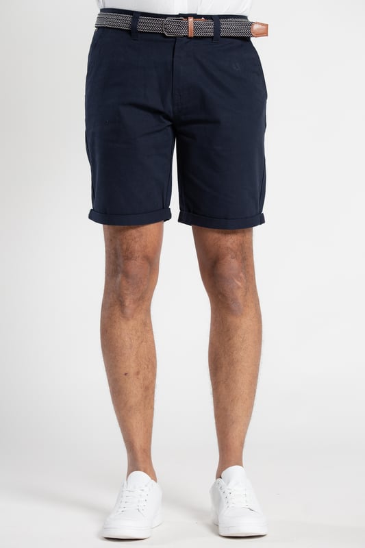 Upgrade your wardrobe with Tokyo Laundry's chino shorts. Made from 100% cotton twill, these shorts offer both comfort and style, with a classic fit and stylish belt that is perfect for any occasion. Machine washable for easy care, these shorts are a must-have for any wardrobe.