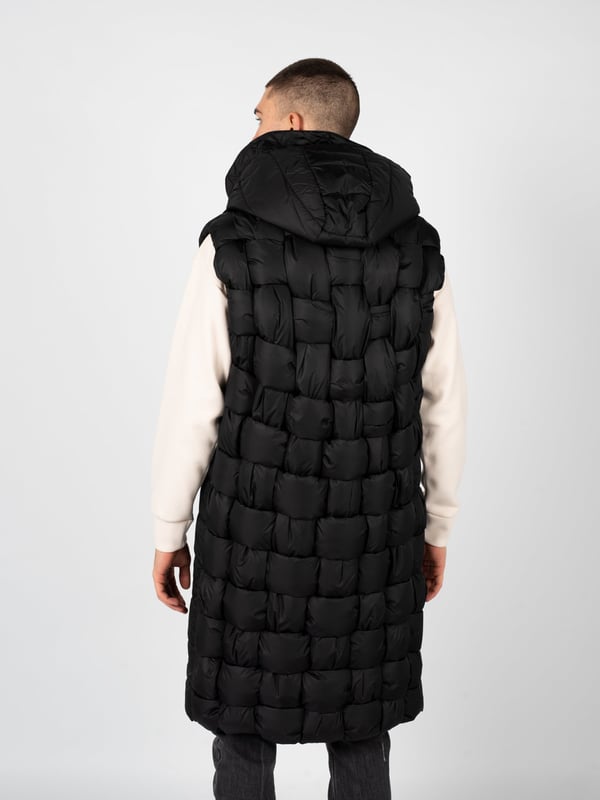 Estilo holgado
Unisex
Con capucha
Cierre de cremallera con logotipo
Dos bolsillos delanteros ocultos con cierre de cremallera
Hecho de material de alta calidad
Producido en Italia