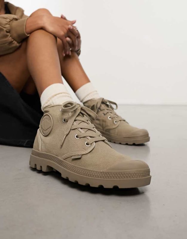 Shoes by Palladium Call off the search Lace-up fastening Signature Palladium branding Round toe Chunky soleSold By: Asos
