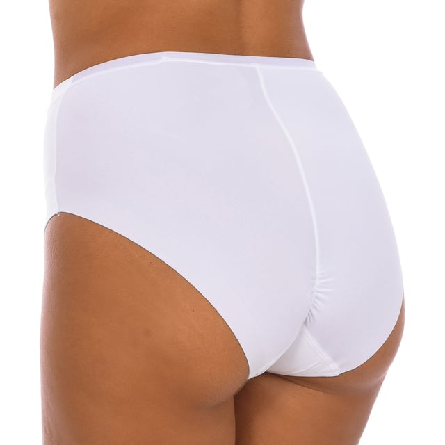 Janira slips.  
Witte kleur  
Adaptieve pantystijl.  
Onzichtbare kleding, zonder afdrukken van de stof.  
Comfortabele en ademende stof.  
Zomen in ton-sur-ton.  

Samenstelling: 83% Katoen, 17% Polyamide  

 -Wassen op maximaal 30º.  
 -Geen bleekmiddel gebruiken.  
 -Niet strijken.  
 -Niet in de droogtrommel.  
 -Niet chemisch reinigen.  
