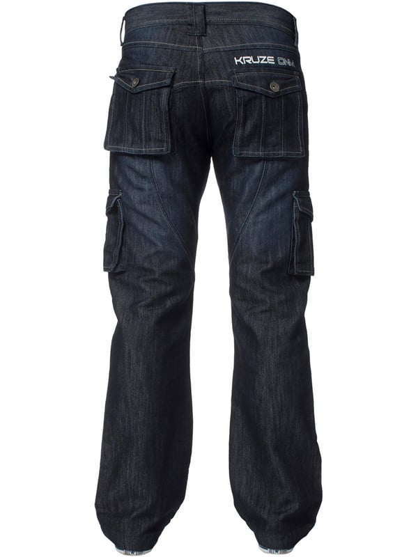 Kruze Mens Designer Cargo Combat Multi Pocket Denim Jeans. 7 bolsillos incluyendo moneda, bolsillos laterales. Los bolsillos traseros y laterales están asegurados con cierre de botón. Costuras de contraste, pinza ajustable en la parte posterior. Interruptor ajustable a los dobladillos. Ideal para ropa casual y de trabajo. Botón de cierre de mosca. Botones y remaches de marca.