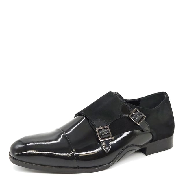 The perfect partner to formal attire, the Redbridge Monk shoes feature a double strap with buckle fastenings for a secure fit, finished in a suede and patent leather for a polished look.