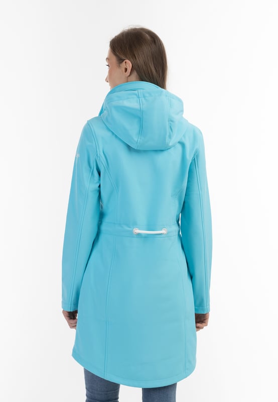 Geen vulling  Overtuig jezelf van deze sportieve, chique softshell jas van Schmuddelwedda. Het model is ademend, wind- en waterafstotend en scoort met een stijlvolle lengte die goed over het zitvlak valt en met een tailleband tot aan het figuur kan worden opgetrokken. Bijzonder opmerkelijk zijn de twee praktische zakken en de vele liefdevol doordachte details zoals de voor Schmuddelwedda typische koorden, borduursels, reliëfoogjes en koordstoppers.  softshell jas