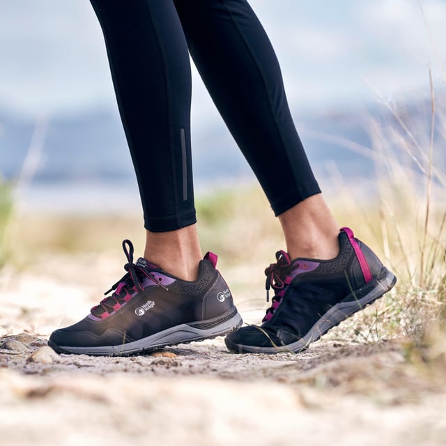 Breathable trail running shoes hot sale