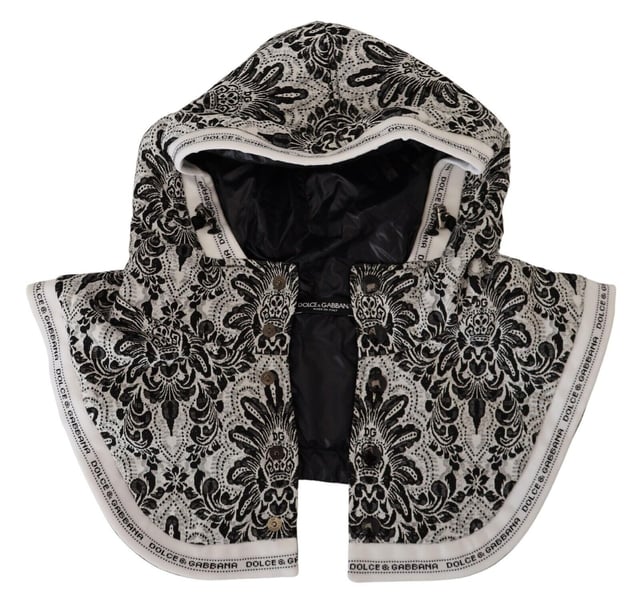 Marca: Dolce & Gabbana.
  Coleccion: MainLine.
  Modelo: Sombrero envolvente para toda la cabeza.
  Color: Blanco Floral.
  Material: 100% algodon.
  Fabricado en Italia.
  Detalles del logotipo.
  Apto para hombres.