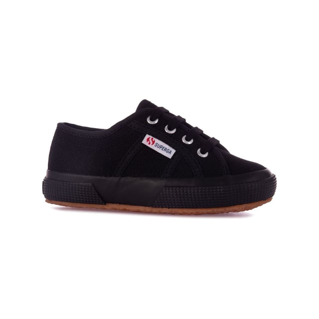 This classic Superga kick is perfect for all little tikes alike! This timeless style is equipped with sturdy and breathable cotton upper and laces, and sporty and strong rubber outsole. Perfect for school, playdates, or a packed day of activities