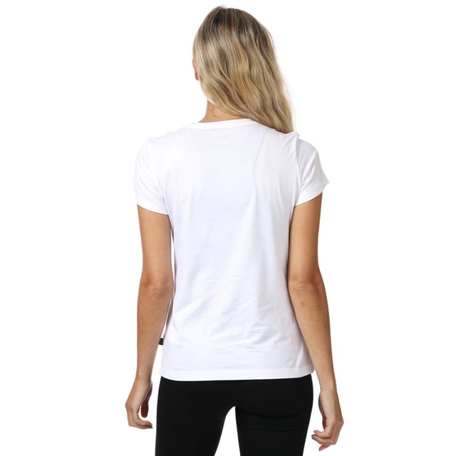 Womens Puma Essentials Small Logo T-Shirt in Puma white.- Crew neck.- Short sleeves.- Puma logo printed at left chest.- Branded back neck tape.- Regular fit.- 100% Cotton. - Ref: 586776-02