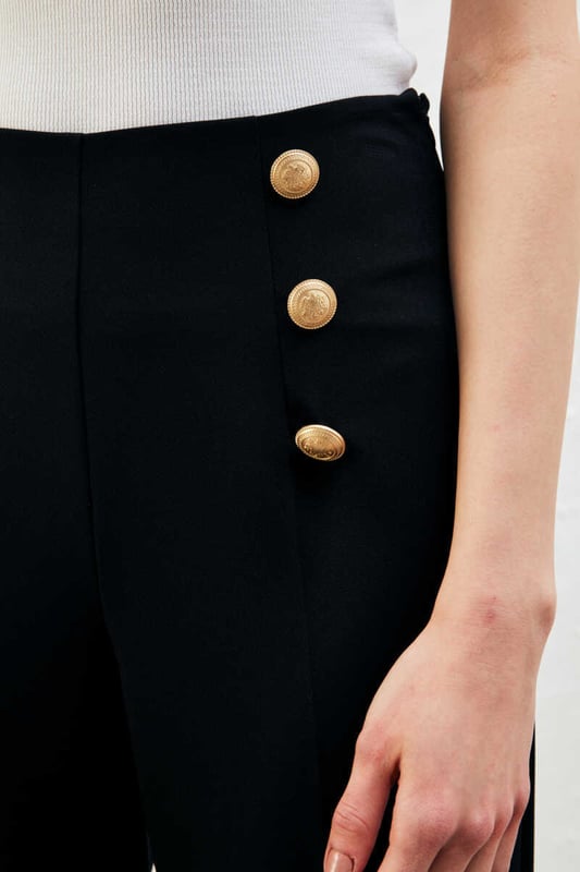 Black high waisted trousers with gold buttons 2025