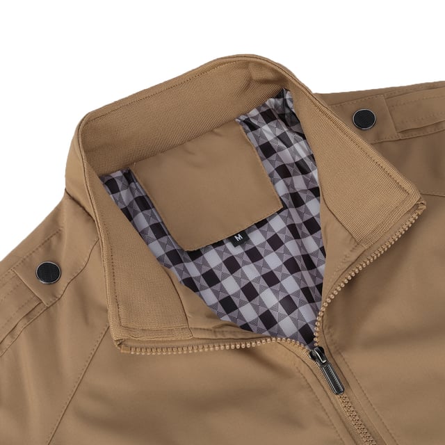 [Materialpflege]

HOCHWERTIGES MATERIAL ¨C 90 % Polyester, 10 % Polyurethan. Weicher und bequemer Stoff; mit glatten Linien f¨¹r einen schlanken und taillierten Look.
PFLEGEHINWEISE ¨C Chemische Reinigung wird empfohlen; Handw?sche ist m?glich, jedoch mit kaltem Wasser.

VIELSEITIGER ANLASS ¨C ¨¹bergangsjacke: Perfekt zum Tragen im Fr¨¹hling und Sommer sowie im Fr¨¹hherbst.

ANLASS: Geeignet f¨¹r jeden Anlass, z. B. Freizeit, Gesch?ft, B¨¹ro, Arbeit, Urlaub, im Freien. Jahreszeiten: Geeignet f¨¹r Fr¨¹hling und Herbst.

[Paket]

1*Jacke"