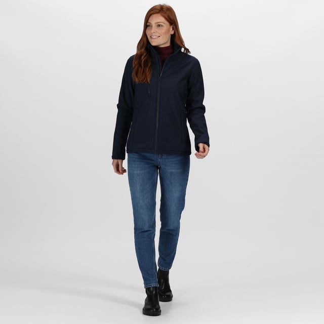 Material: 100% Polyester. Fabric: Softshell, Woven. Design: Plain. Breathable, Water Repellent, Waterproof, Wind Resistant. Fabric Technology: Durable, DWR Finish, XPT. Cuff: Adjustable. Sleeve-Type: Long-Sleeved. Neckline: Zip Neck. Pockets: 2 Lower Pockets, 1 Chest Pocket, Zip. Fastening: Full Zip, Zip Guard.