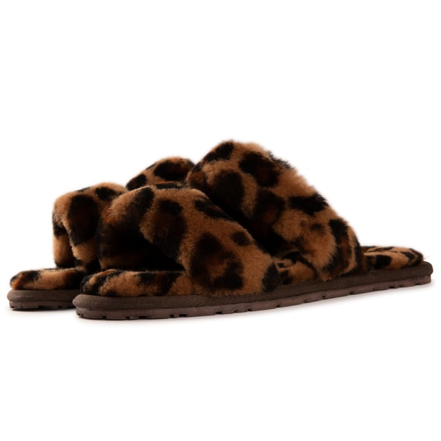 Aus Wooli Australia Women's Sheepskin Wool Ballart Sandals Easy to slide on fashion footwear
Soft premium genuine Australian Sheepskin wool upper
Full premium sheepskin insole
Twin strap style to be used in any weather
Soft Rubber outsole – highly durable and lightweight
The perfect accessory
100% brand new and high quality, comes in a branded box, suitable for gifting