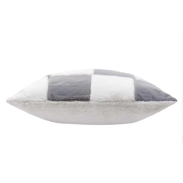 You will never feel anything as soft as the Cozee Check cushion! This oversized trending checkerboard pattern is made from the most snuggly faux fur and is just as good on the reverse too! Available in a range of joyful colours, this design will sit perfectly in any modern home. Size:50 cm x 50 cm