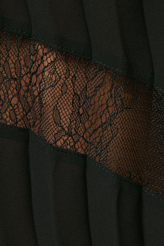 Petite Pleated Lace Trim Insert Wrap Midi Dress