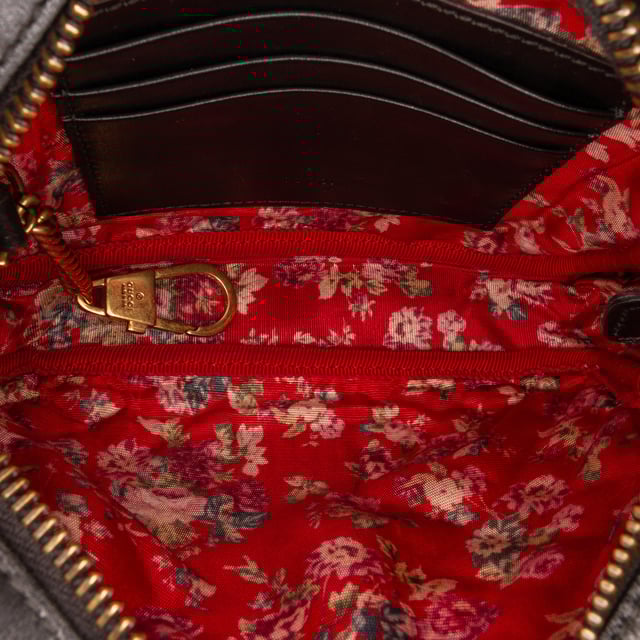 Gucci hotsell trapuntata black