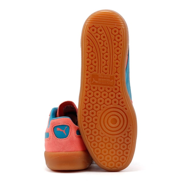 Sneaker crafted with a premium leather upper, featuring a suede Formstrip, T-toe, and heel overlay for a classic, stylish design. Finished with a durable rubber sole for reliable grip and long-lasting wear.