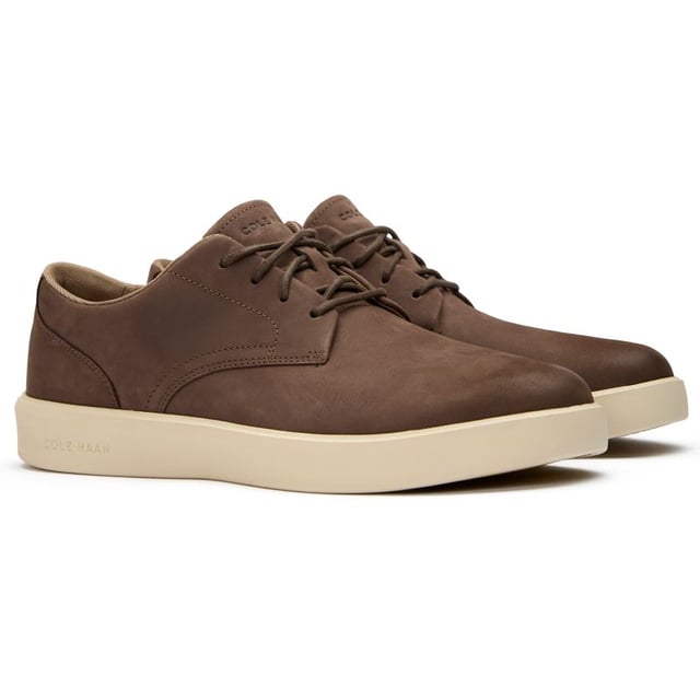 Mens grey Cole Haan grand crosscourt daily shoes, manufactured with nubuck and a rubber sole. Featuring: grand 360 sole, cole haan branding, lightweight and padded heel collar.