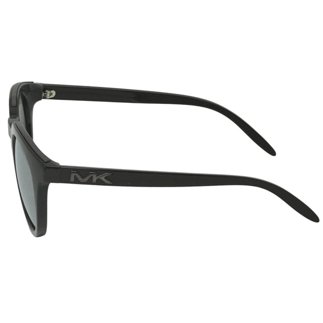 Gafas de sol Michael Kors MK2117 3747G MARCO. Ancho de la lente = 50 mm. Ancho del puente nasal = 21 mm. Longitud del brazo = 135 mm. Gafas de sol, estuche para gafas de sol, paño de limpieza e instrucciones de cuidado, todo incluido. 100% de protección contra la luz solar UVA y UVB y cumple con la norma británica EN 1836:2005
