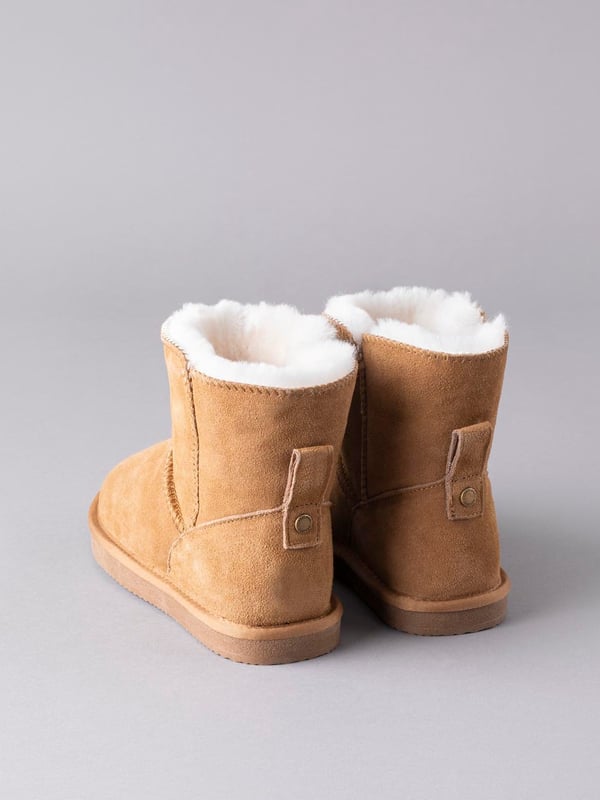 Ladies Sheepskin Boot Slippers in Tan