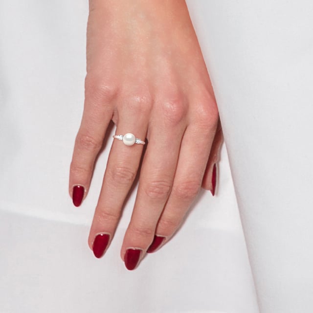 Ring med odlade sötvattenspärlor 7-8 mm - 0,31 in - Solitär av zirkoniumoxid 925 Sterling Silver Rhodiumpläterad - Naturvit Färg och storlek justerbar - Våra smycken är tillverkade i Frankrike och levereras i en presentask tillsammans med ett äkthetscertifikat och internationell garanti