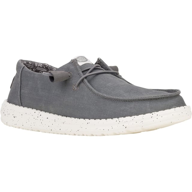 This washed canvas upper has the casual comfort and go-to appeal of a favourite sweatshirt. Stylishly reliable, and comfortably cool, the Wendy Canvas has flex support, speckled details and nine can't miss colours.