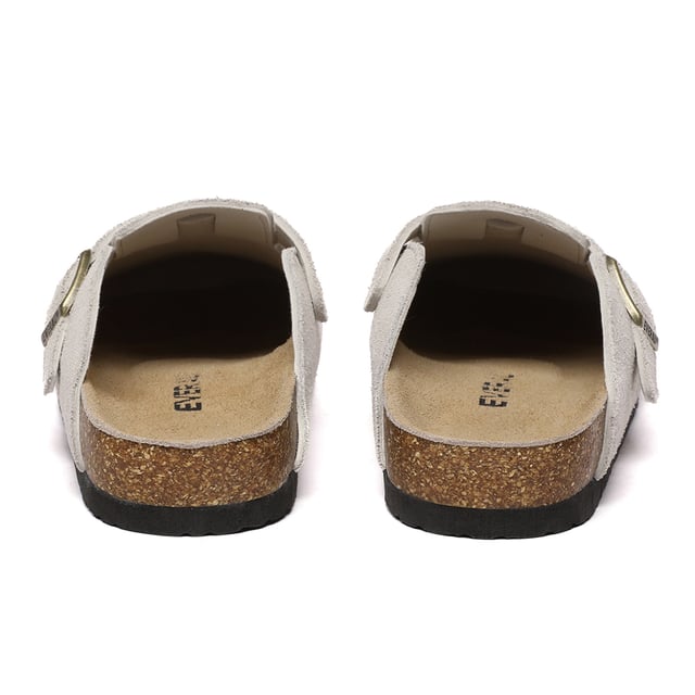 EVER AU Vrouwen Pintail Leren Comfort Klomp Sandalen - Taupe Suede De Pintail Slides voor dames geven elke outfit een chique touch. Ze zijn zorgvuldig gemaakt van eersteklas geolied nubuckleer, stralen een tijdloze aantrekkingskracht uit en zijn bedoeld om na verloop van tijd een unieke, geliefde uitstraling te ontwikkelen.
Productnr. EAU5004
Omschrijving: - Bovenstuk van leer - Tussenzool van koeienhuid - EVA Zool