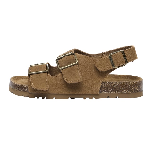 Introducing the Flame, where our iconic Mallard sandal gets an upgrade with a heel strap for enhanced stability. The Flame's back strap ensures a secure fit in any scenario, whether you're on the job or enjoying leisure activities.

Product No. EAU7001

Description:
- Cow Suede Upper
Fibre Lining and Insole
- EVA Sole