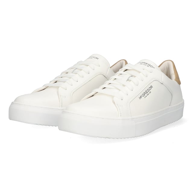 Zapatillas McGregor para hombre. Están fabricadas en piel de alta calidad. La zapatilla tiene una plantilla extraíble de EVA, que proporciona una buena amortiguación.  Marca: McGregorNombre del modelo: HamiltonCategoría: zapatos de hombreMateriales: cueroColor: blanco, beige