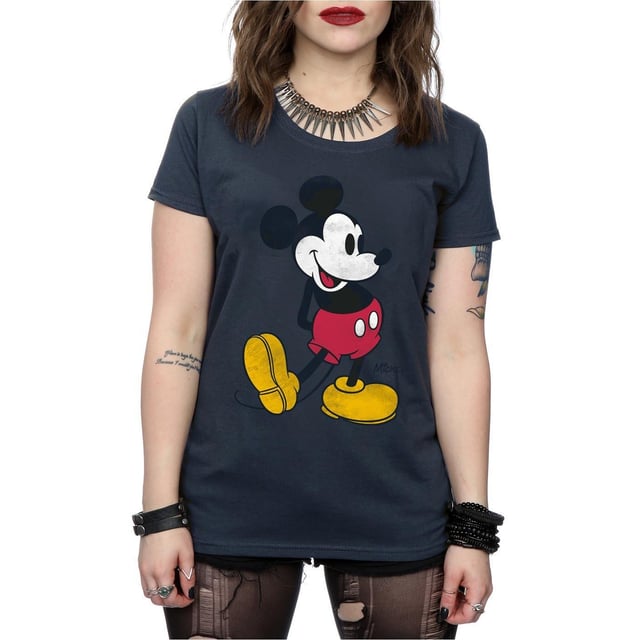 100% Ringspun Cotton. Fabric: Midweight. Design: Printed. Neckline: Crew Neck. Sleeve-Type: Short-Sleeved. Branded Neck Label, Supersoft. 100% Officially Licensed. 153gsm. Packaging: Swing Tag.