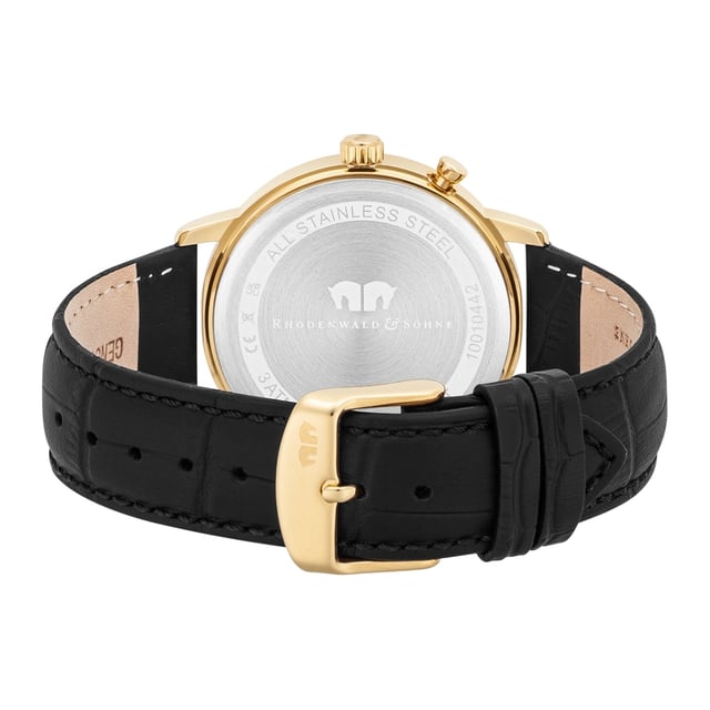 The timepiece from the Rhodenwald & Sons manufacture is based on the design of legendary chronograph icons and is a popular collector's item as a limited collection with 999 copies. The functions date, month and weekday are integrated into a tricompax arrangement to 9-12-3 and supplemented by a moon phase display. Other highlights are the multi-layer dial, striking Roman digits and a comfortable real leather bracelet with crocodeling and contrast seam. The housing is made of robust stainless steel and refined with yellow gilding. An uncomplicated companion to a suit as well as the jeans!