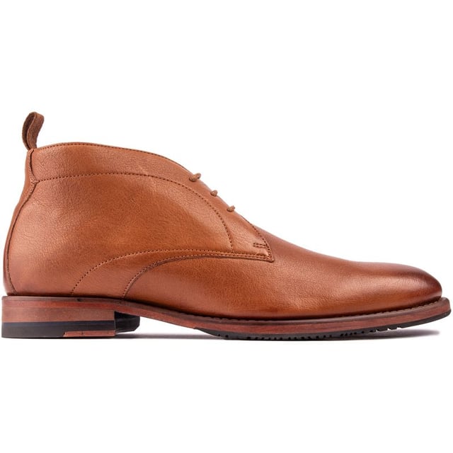 Sweeney boots store