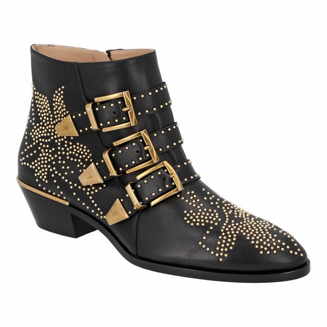 Stiefelette Absatzhöhe: 4 cm  
Effektive Absatzhöhe: 3 cm  

- Obermaterial: Nappa-Schafsleder  
- Absatz: mehrlagiges Kalbsleder  
- Sohle: Kalbsleder  
- Futter: Kalbsleder