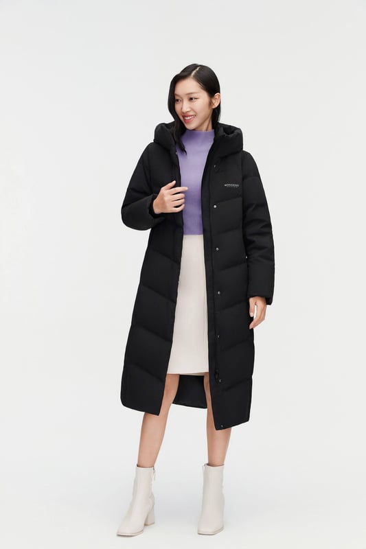 Discover unparalleled warmth and comfort with our premium duck down-filled jacket, featuring 680+ fill power for exceptional insulation. Enhanced by advanced seamless fabric, it offers a smooth, flexible feel, ensuring both comfort.