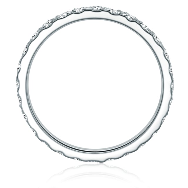 This engagement ring hits the heart: jewelry in heart shape has always been in demand and a timeless symbol of love. The simple, narrow ring rail moves into a filigree heart that is occupied by ten sparkling zirconia stones. You cannot put your feelings in a jewelry form! Even as a bridal jewelry on the day of the wedding, this ring shows her deep love. The high -gloss polished ring made of 925 sterling silver is protected from the start and all zirconal stones impress with the unique sparkle of the brilliant cut, which captures the light in 57 facets.